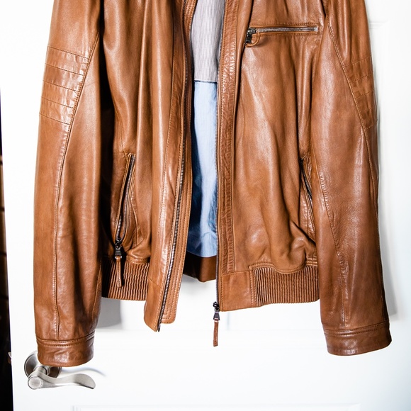Hugo Boss Leather Jacket - Brown - 42R (L) - Picture 3 of 16
